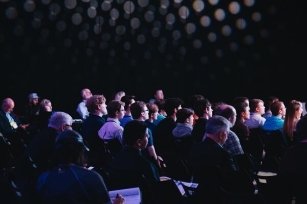 Благотворительный вечер собрал более 500 гостей